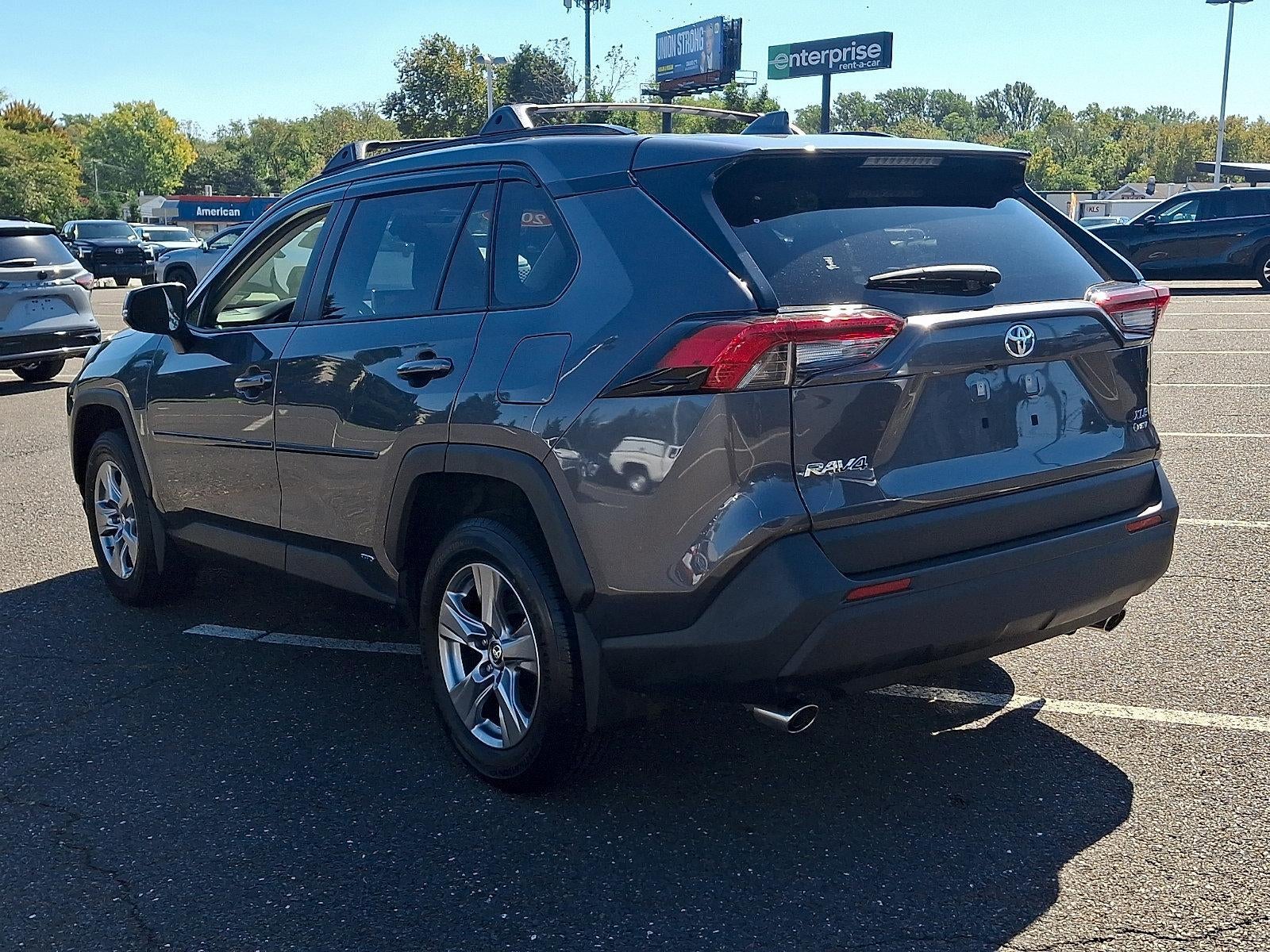 2025 Toyota RAV4 Hybrid XLE AWD (Natl)