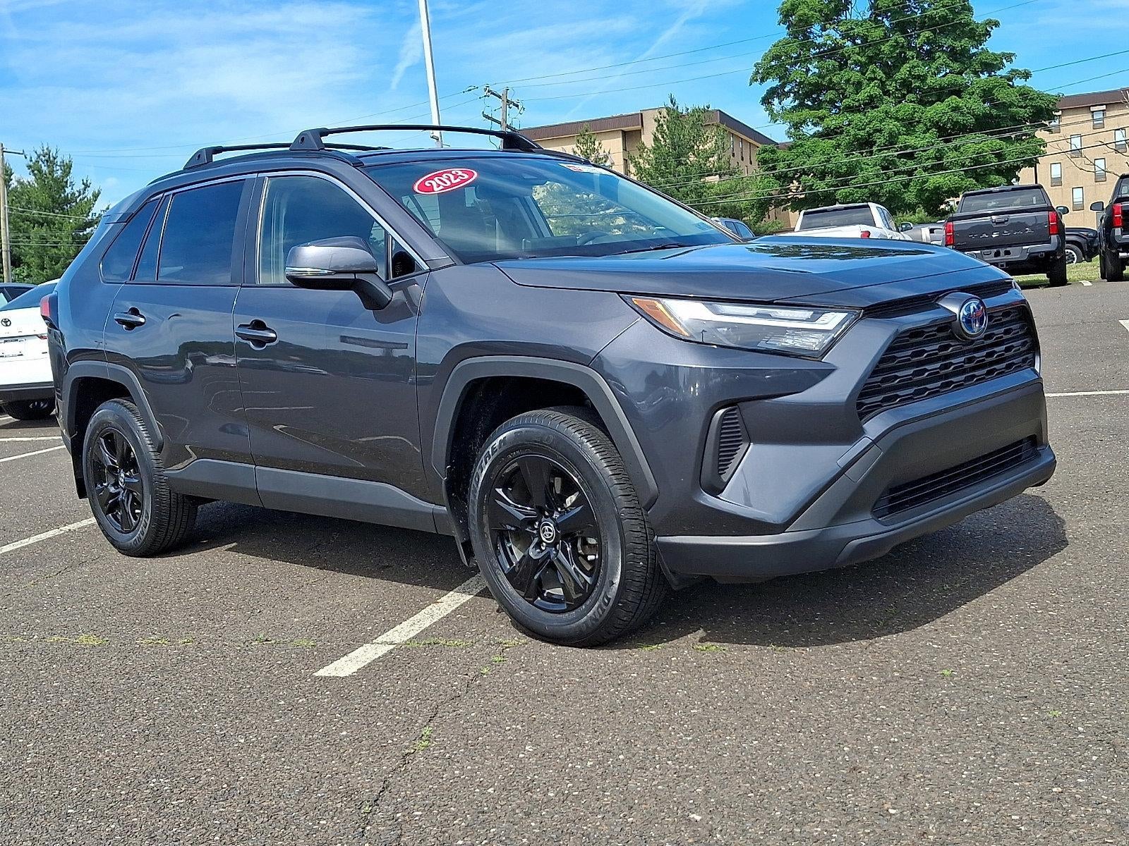 2023 Toyota RAV4 Hybrid XLE AWD (Natl)