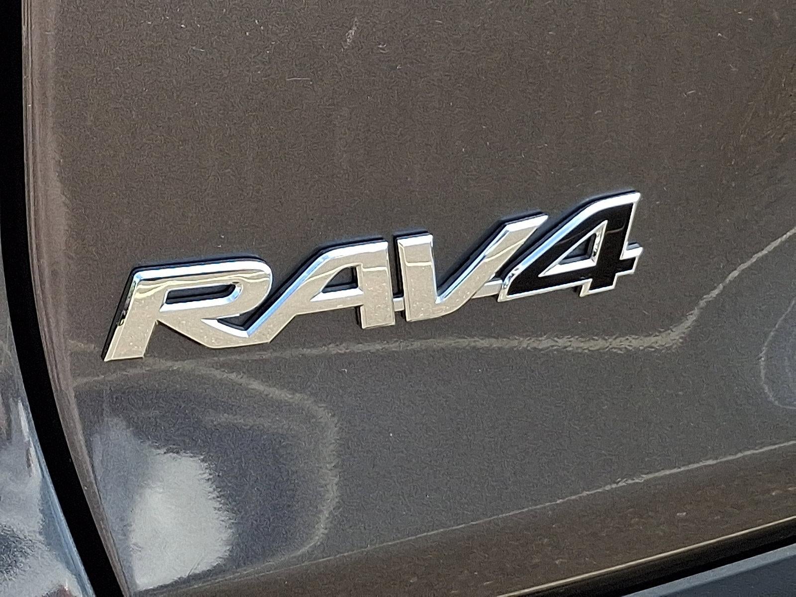 2023 Toyota RAV4 Hybrid XLE AWD (Natl)