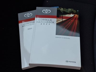 2023 Toyota Corolla Hatchback SE CVT (Natl)
