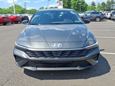 2025 Hyundai ELANTRA SEL Sport IVT