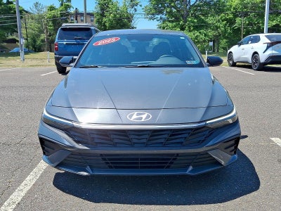 2025 Hyundai ELANTRA SEL Sport IVT