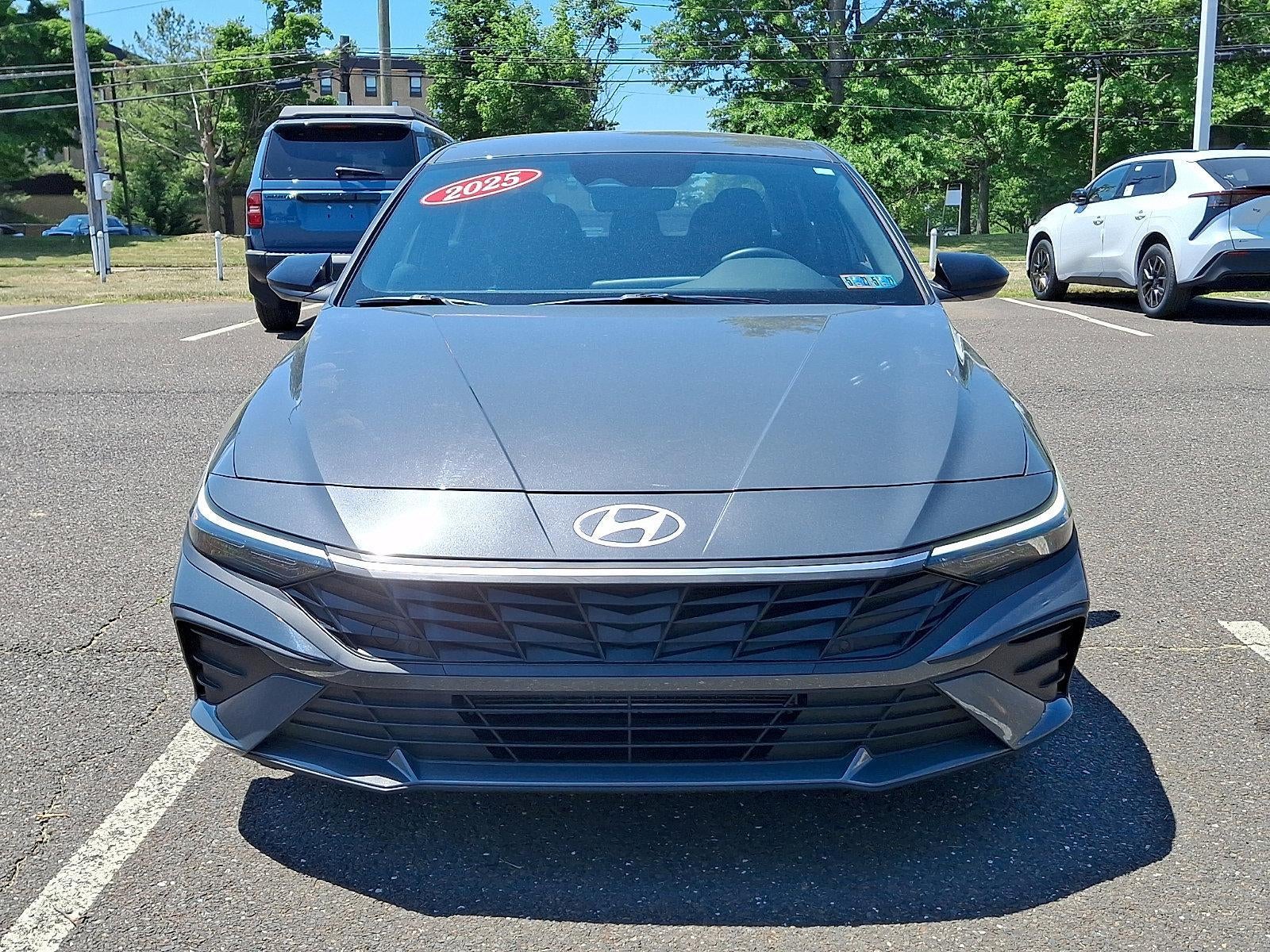 2025 Hyundai ELANTRA SEL Sport IVT