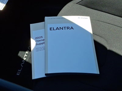 2025 Hyundai ELANTRA SEL Sport IVT
