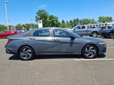 2025 Hyundai ELANTRA SEL Sport IVT