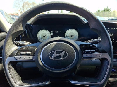 2024 Hyundai ELANTRA SEL IVT