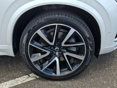 2023 Volvo XC90 B6 AWD Plus 7P