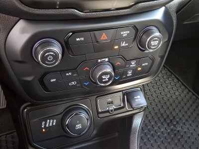 2023 Jeep Renegade Limited 4x4