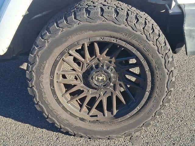2017 Jeep Wrangler Unlimited Sahara 4x4