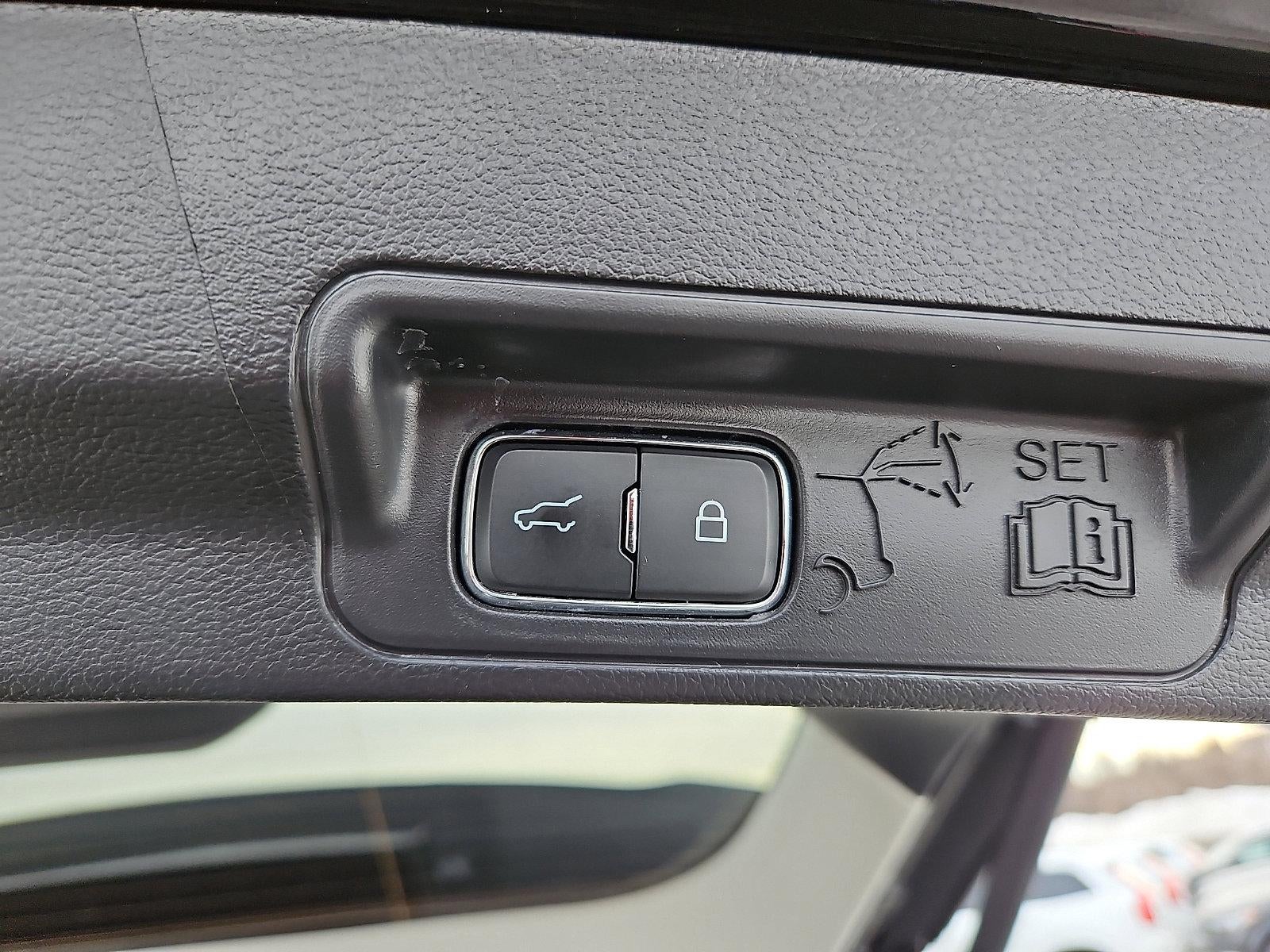 2025 Ford Explorer Active 4WD