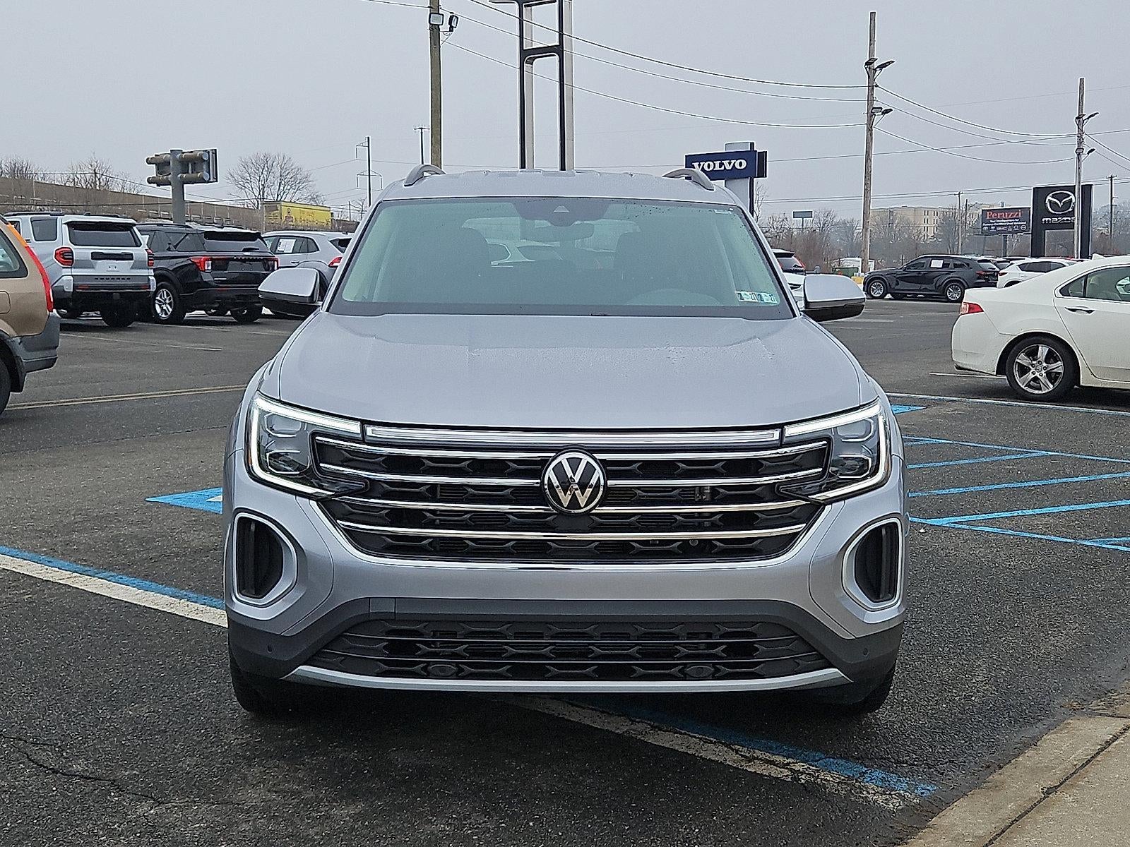 2025 Volkswagen Atlas 2.0T SE w/Technology 4MOTION
