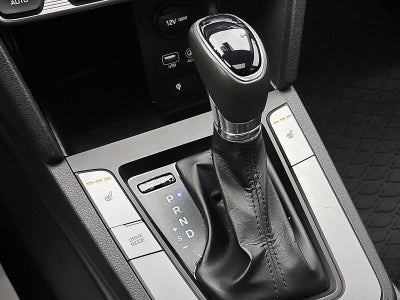 2020 Hyundai ELANTRA Limited IVT