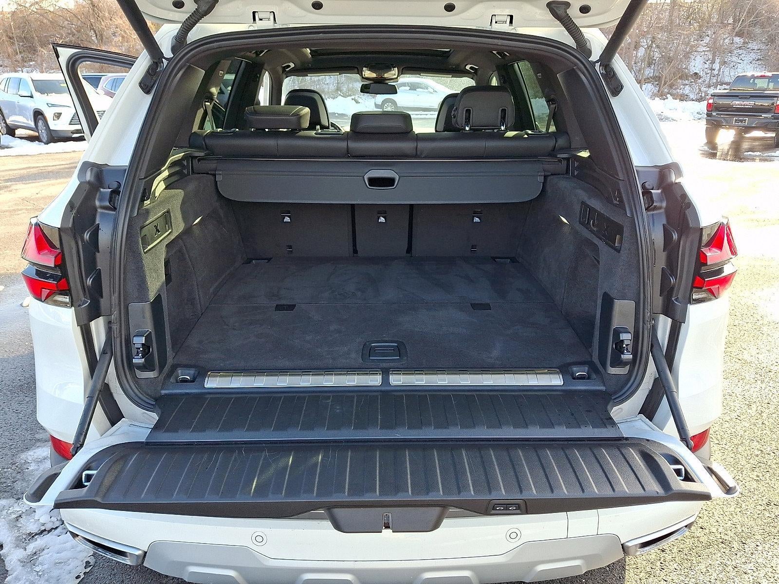 2025 BMW X5 xDrive50e Plug-In Hybrid