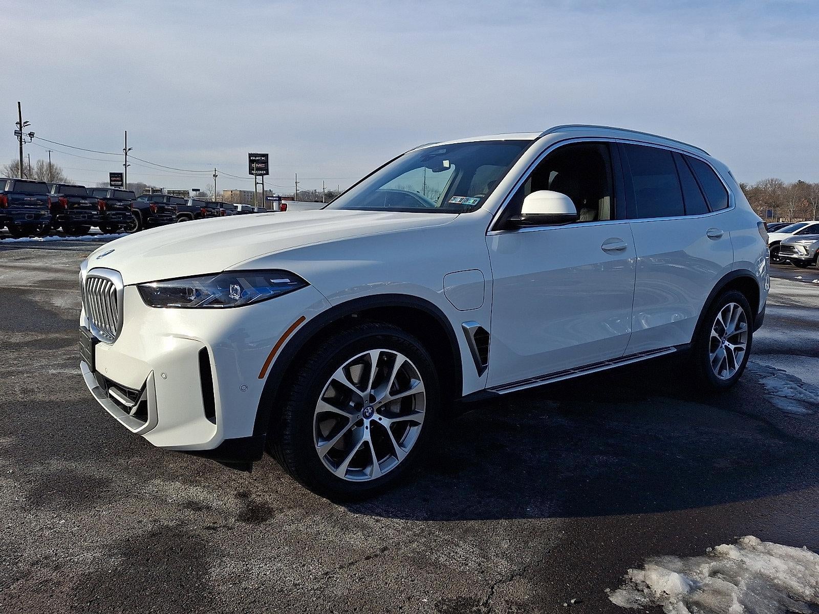 2025 BMW X5 xDrive50e Plug-In Hybrid
