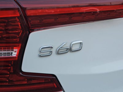 2019 Volvo S60 T6 AWD Momentum