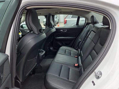 2024 Volvo S60 B5 FWD Core Dark Theme