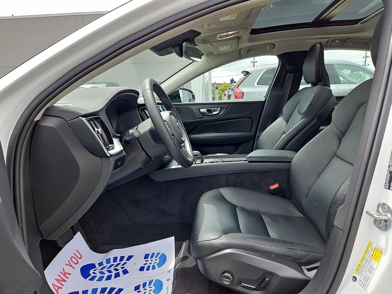 2024 Volvo S60 B5 FWD Core Dark Theme