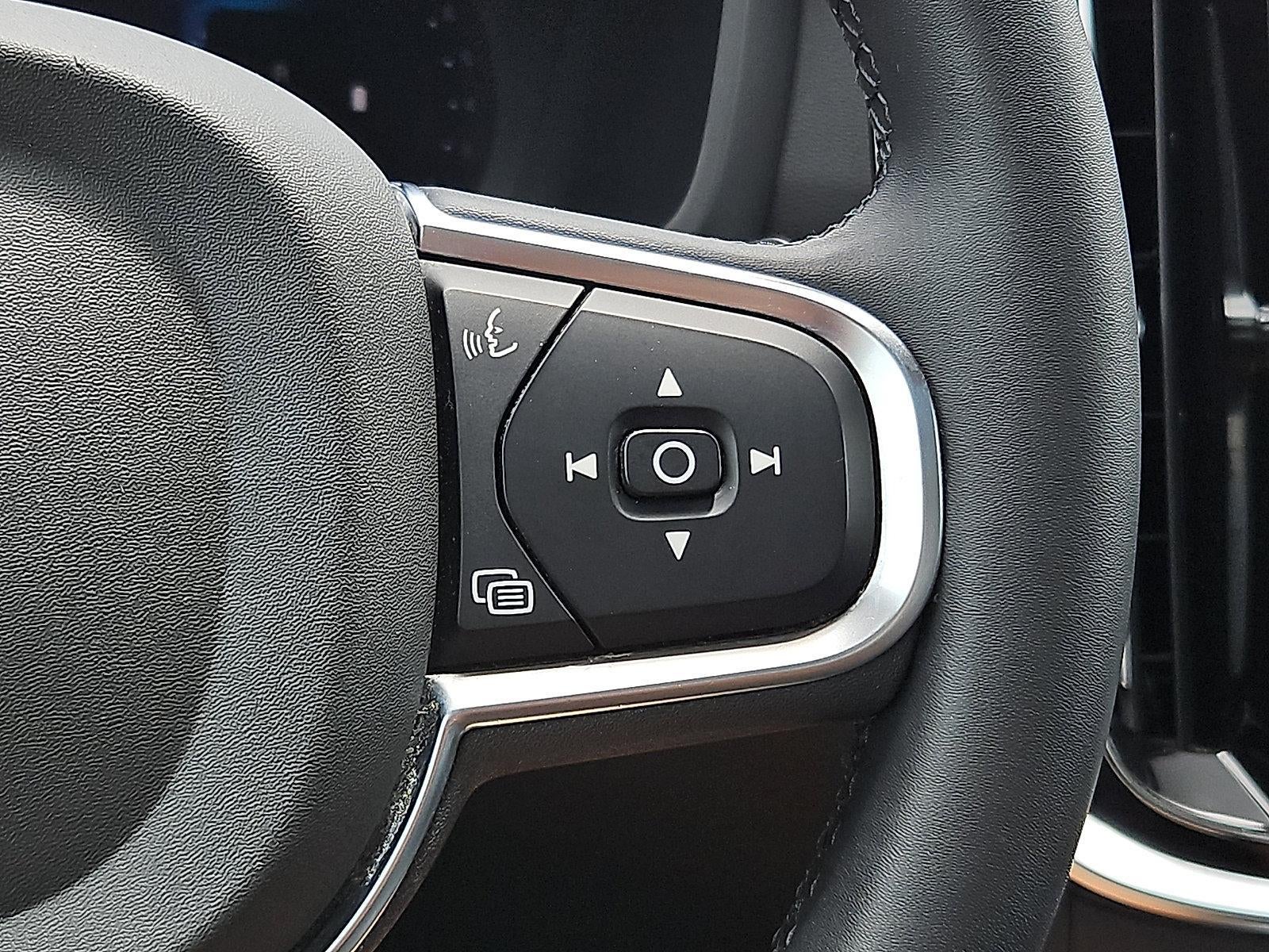 2024 Volvo S60 B5 FWD Core Dark Theme