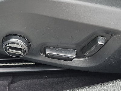 2024 Volvo S60 B5 FWD Core Dark Theme