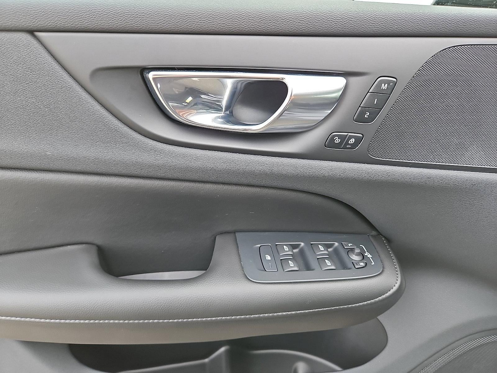 2023 Volvo S60 B5 AWD Plus Black Edition