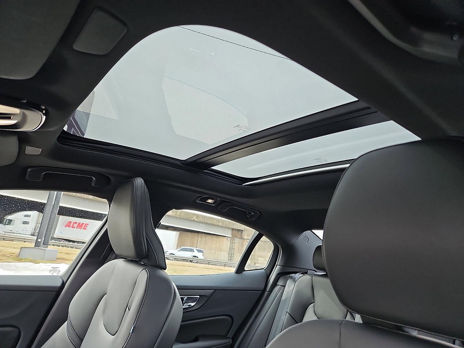 2023 Volvo S60 B5 AWD Plus Black Edition