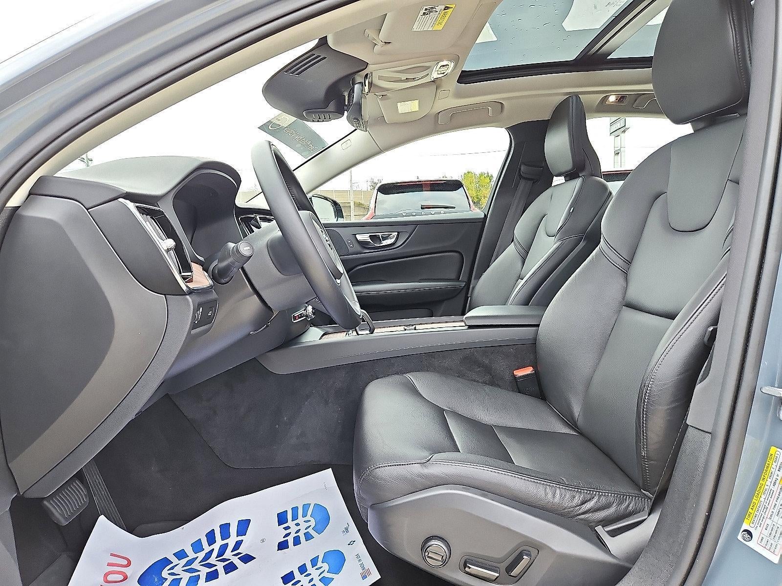 2022 Volvo S60 B5 AWD Momentum