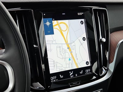 2022 Volvo S60 B5 AWD Momentum