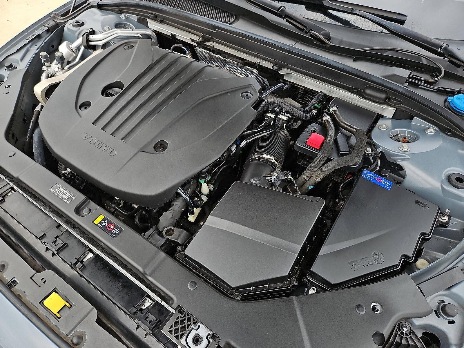 2022 Volvo S60 B5 AWD Momentum