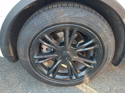2023 Tesla Model Y Long Range AWD