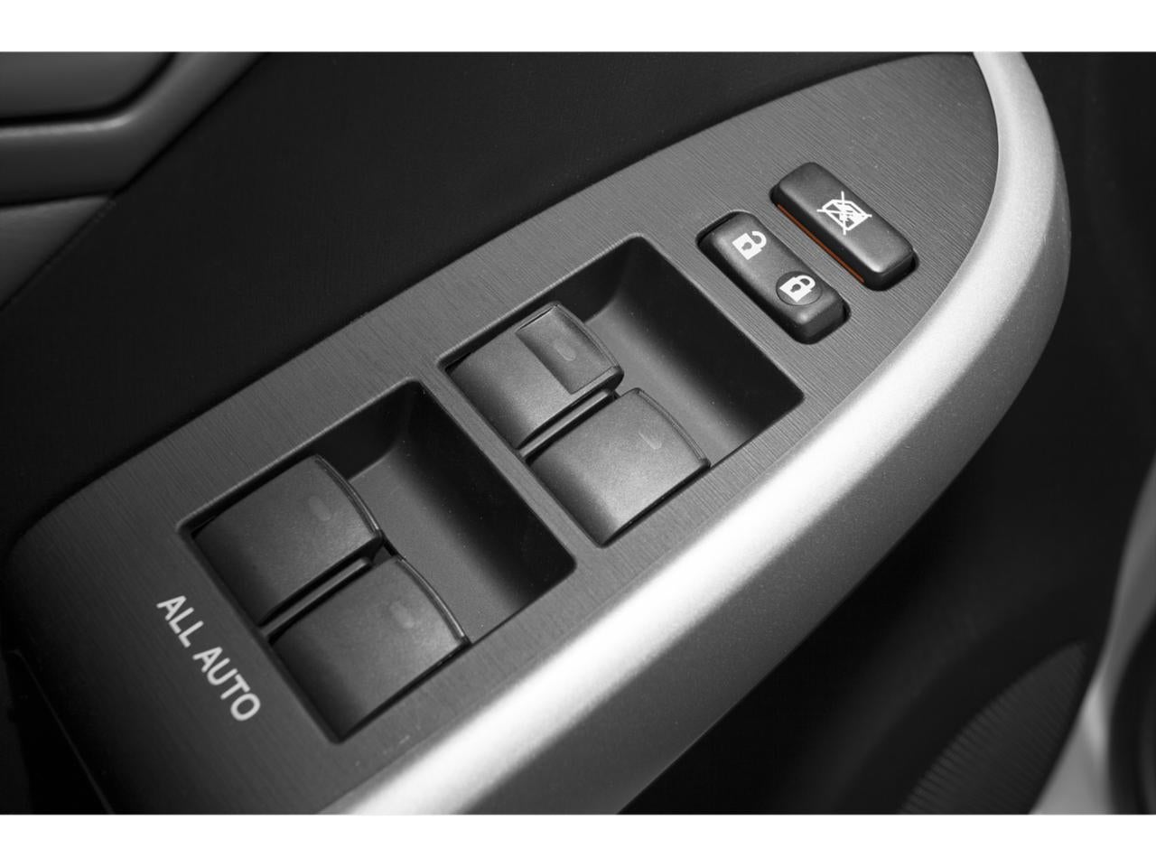 2015 Toyota Prius 5dr HB Persona Series Special Edition (GS)