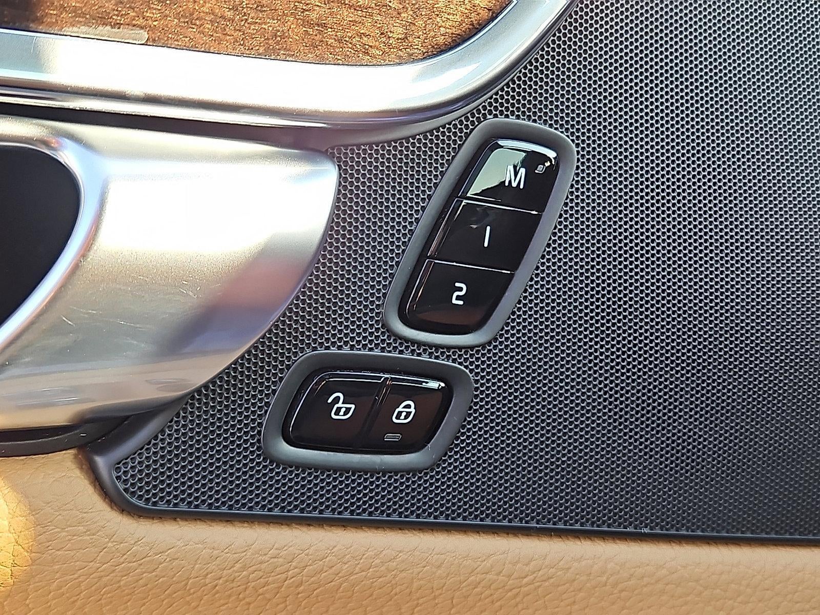 2018 Volvo S90 T5 FWD Momentum