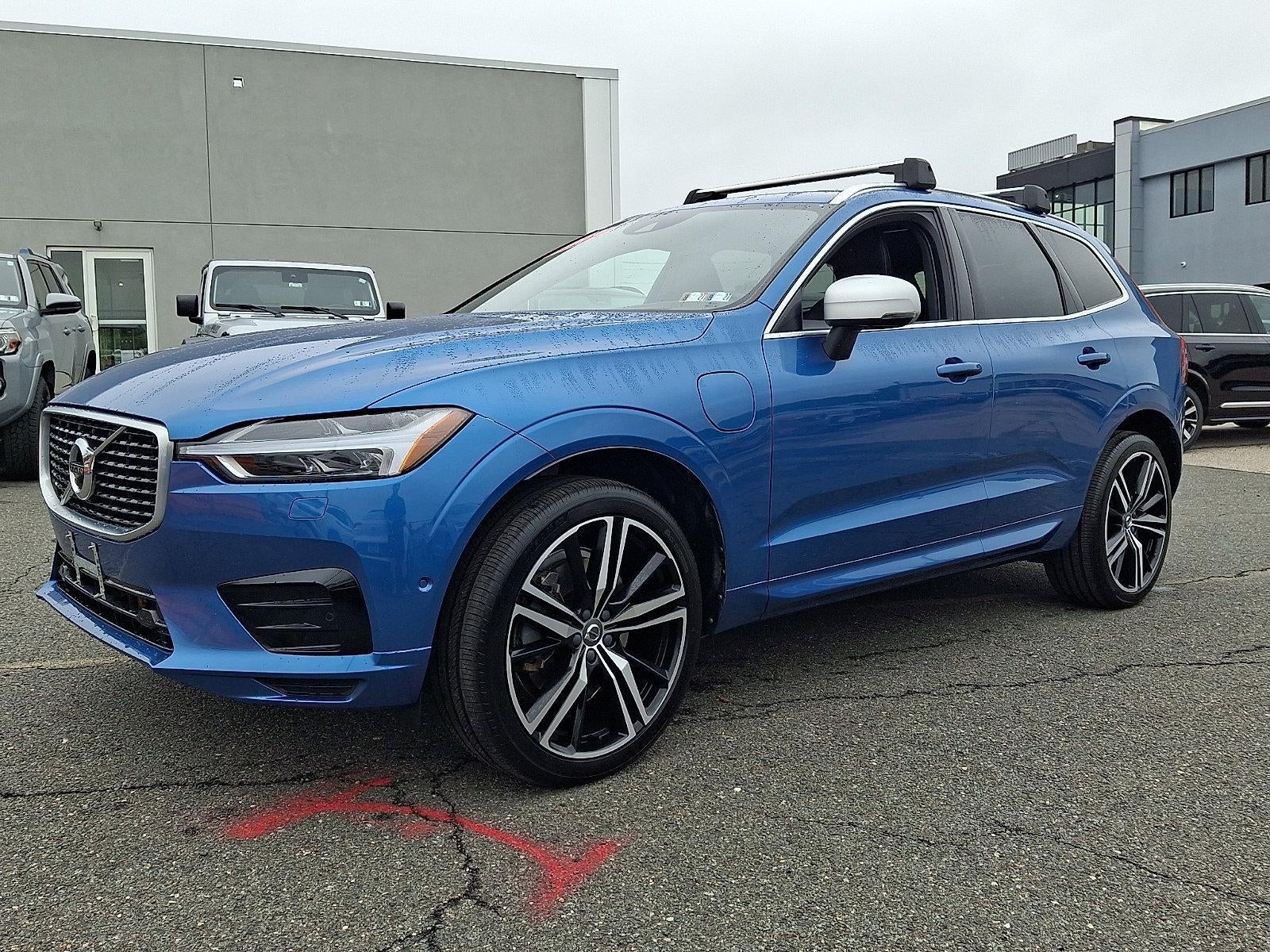 2019 Volvo XC60 T8 eAWD Plug-In Hybrid R-Design