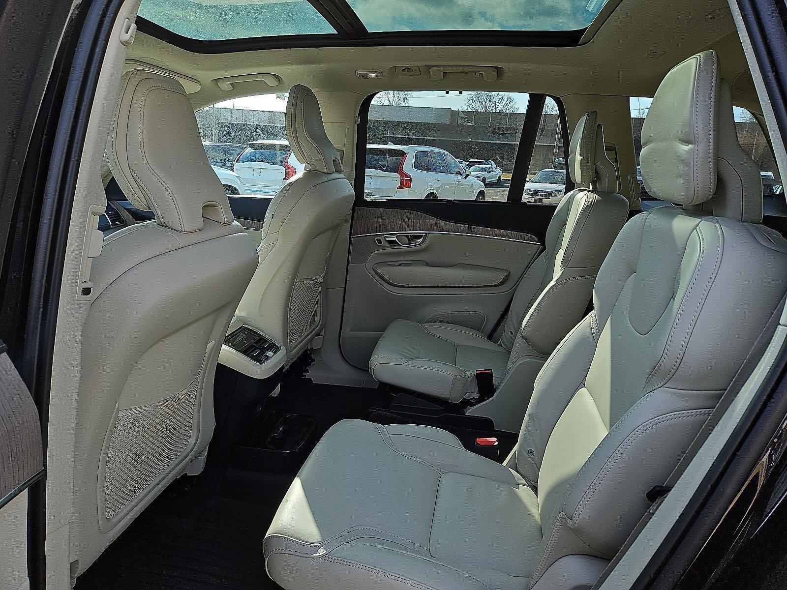 2023 Volvo XC90 B6 AWD Ultimate 6P