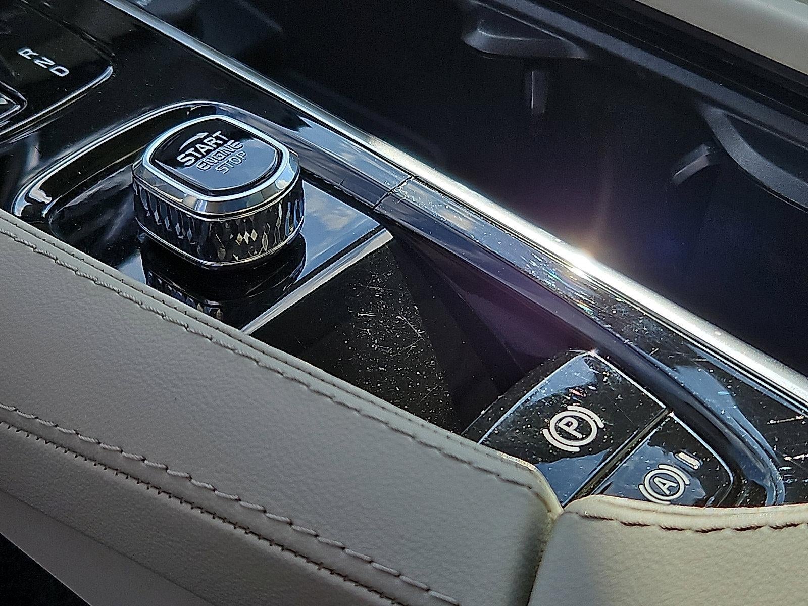 2023 Volvo XC90 B6 AWD Ultimate 6P