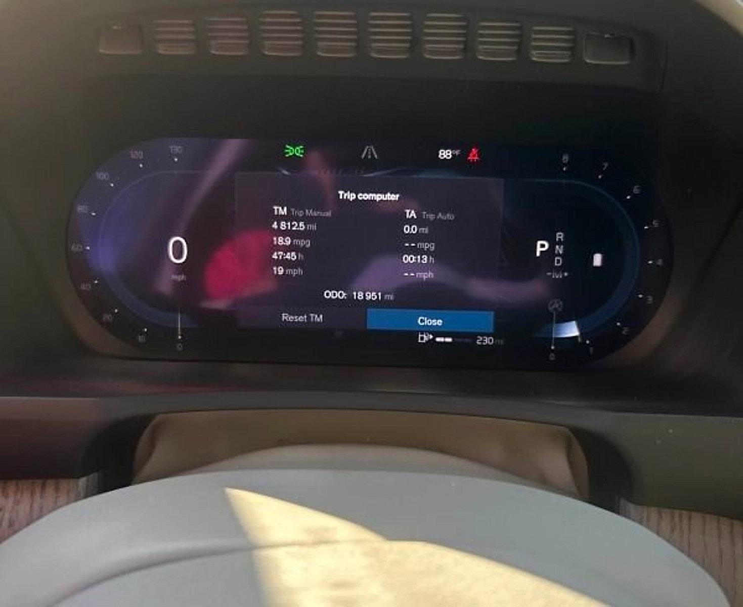 2023 Volvo XC90 B6 AWD Plus 6P