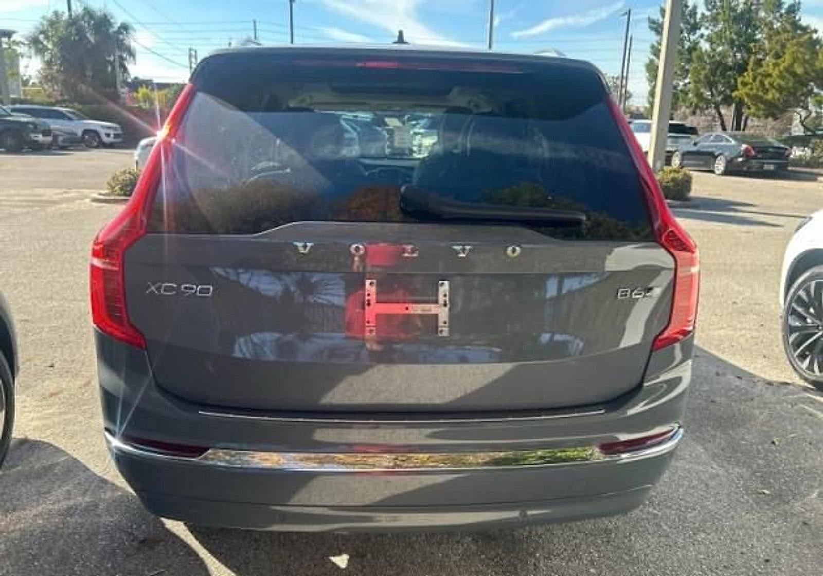 2023 Volvo XC90 B6 AWD Plus 6P