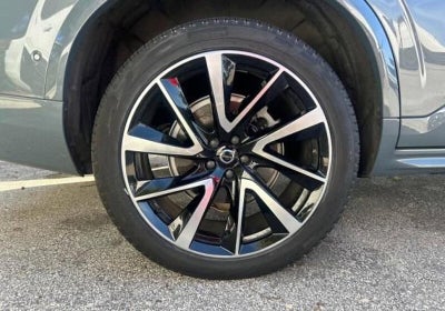 2023 Volvo XC90 B6 AWD Plus 6P