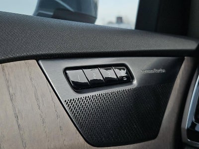 2023 Volvo XC90 B6 AWD Plus 6P