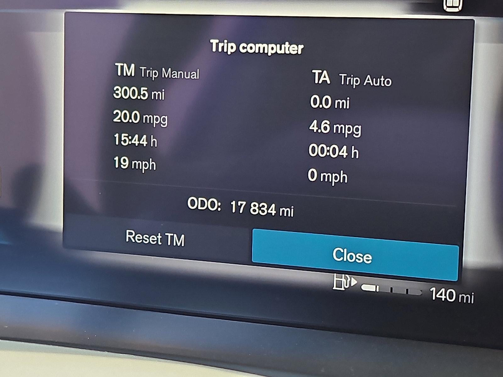 2023 Volvo XC90 B6 AWD Plus 6P