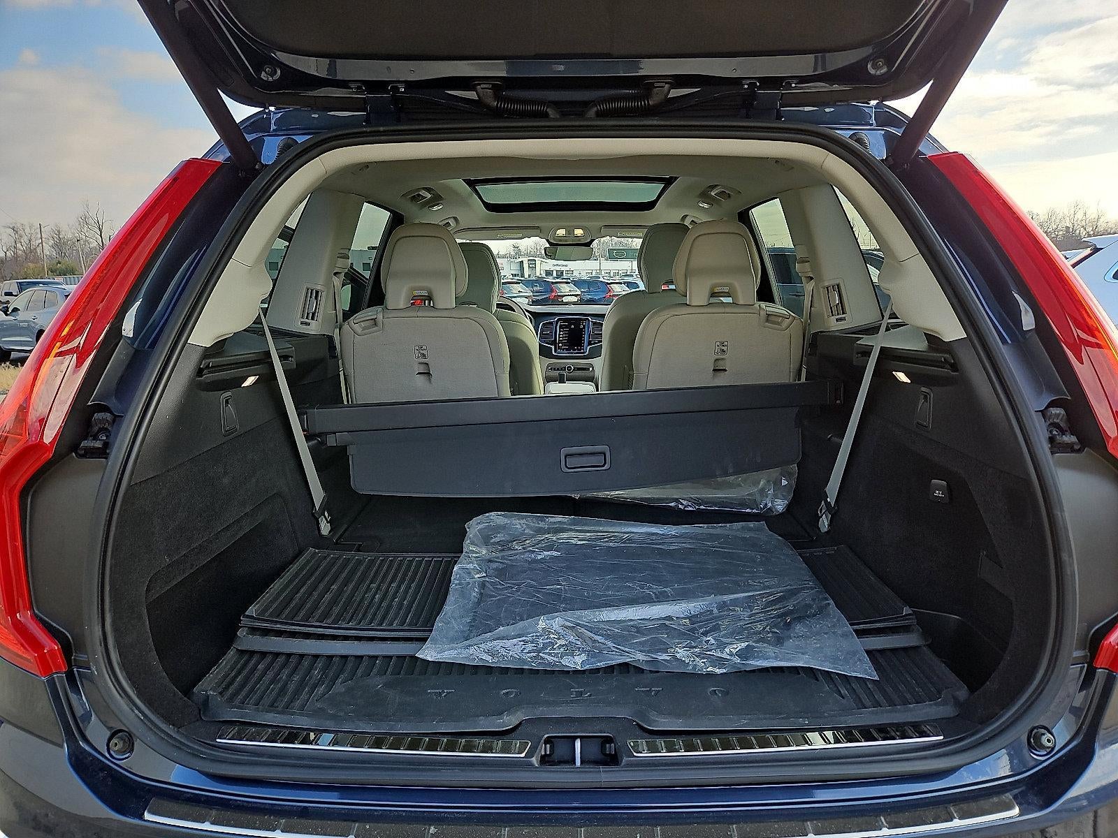 2023 Volvo XC90 B6 AWD Plus 6P