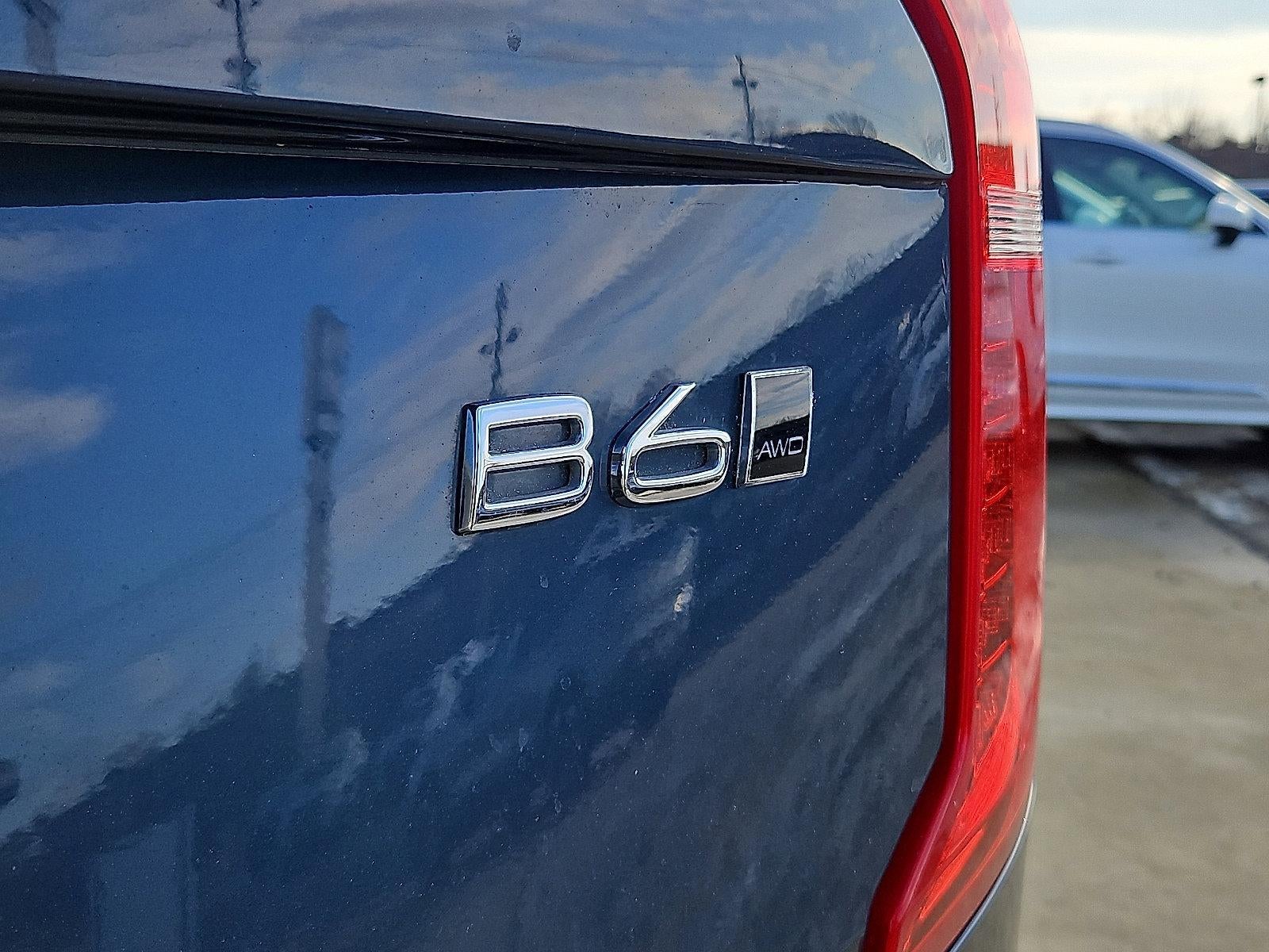 2023 Volvo XC90 B6 AWD Plus 6P