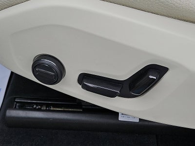 2023 Volvo XC90 B6 AWD Plus 6P