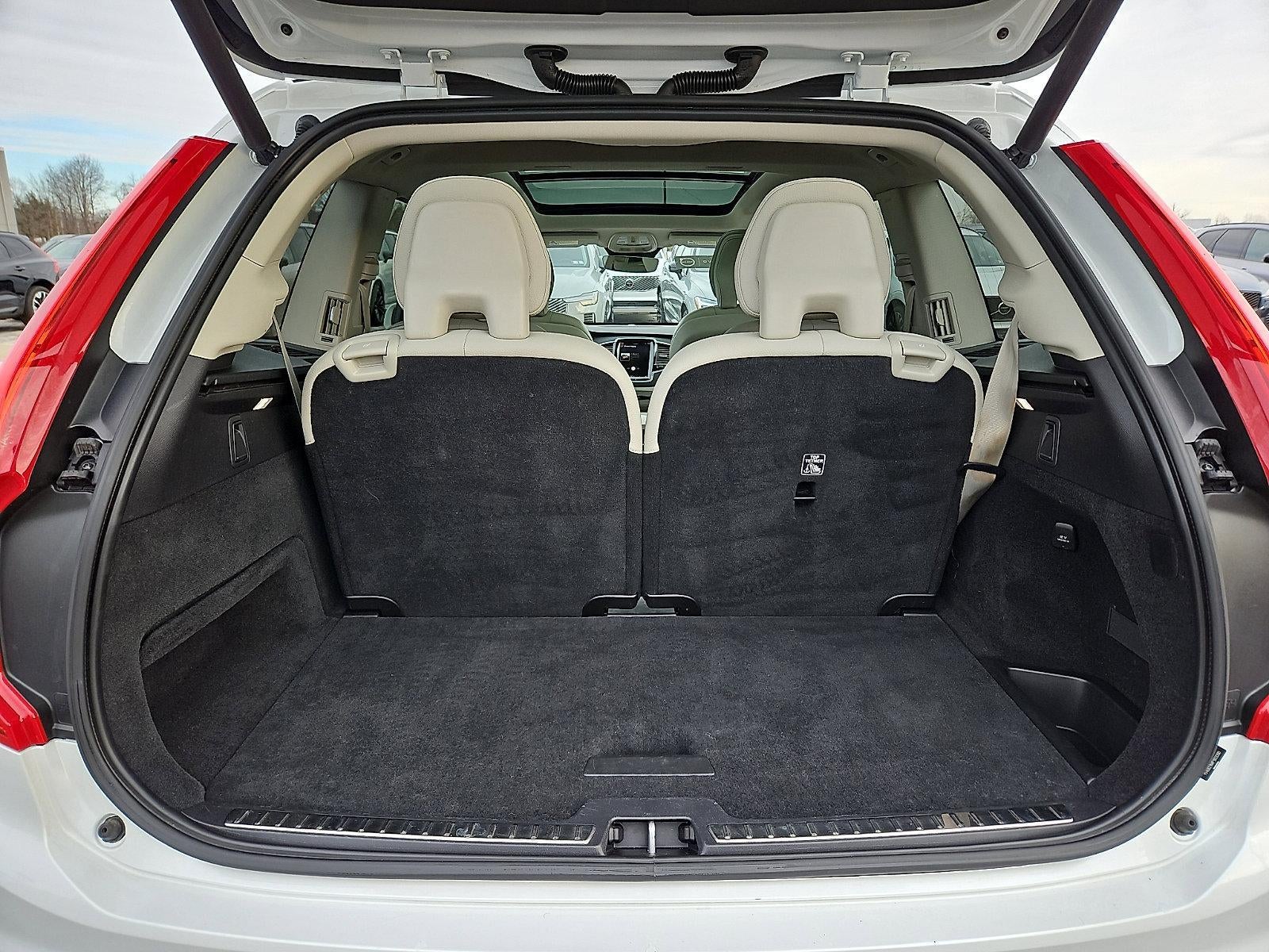 2023 Volvo XC90 B6 AWD Plus 6P