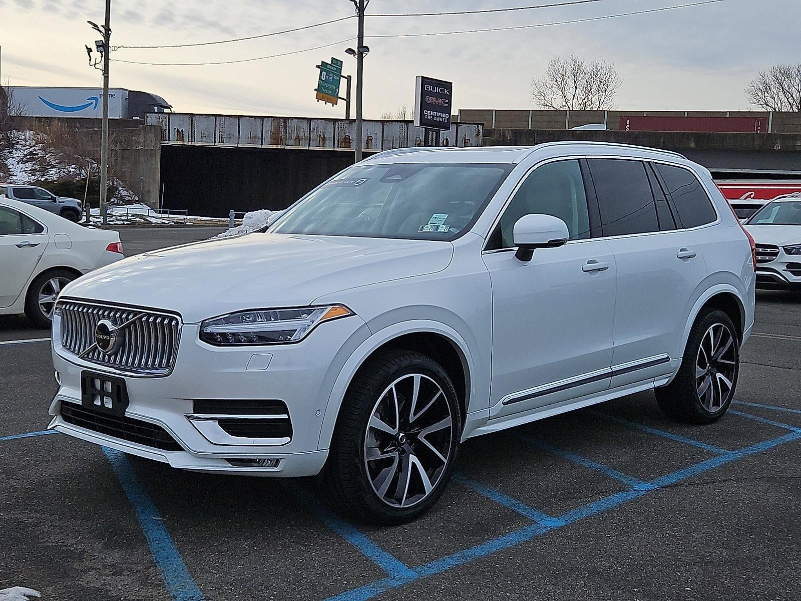 2023 Volvo XC90 B6 AWD Plus 6P