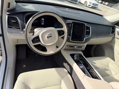 2024 Volvo XC90 B6 AWD Plus Bright Theme 6P