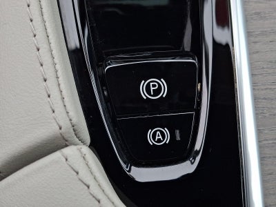 2024 Volvo XC90 B6 AWD Ultimate Bright Theme 6P
