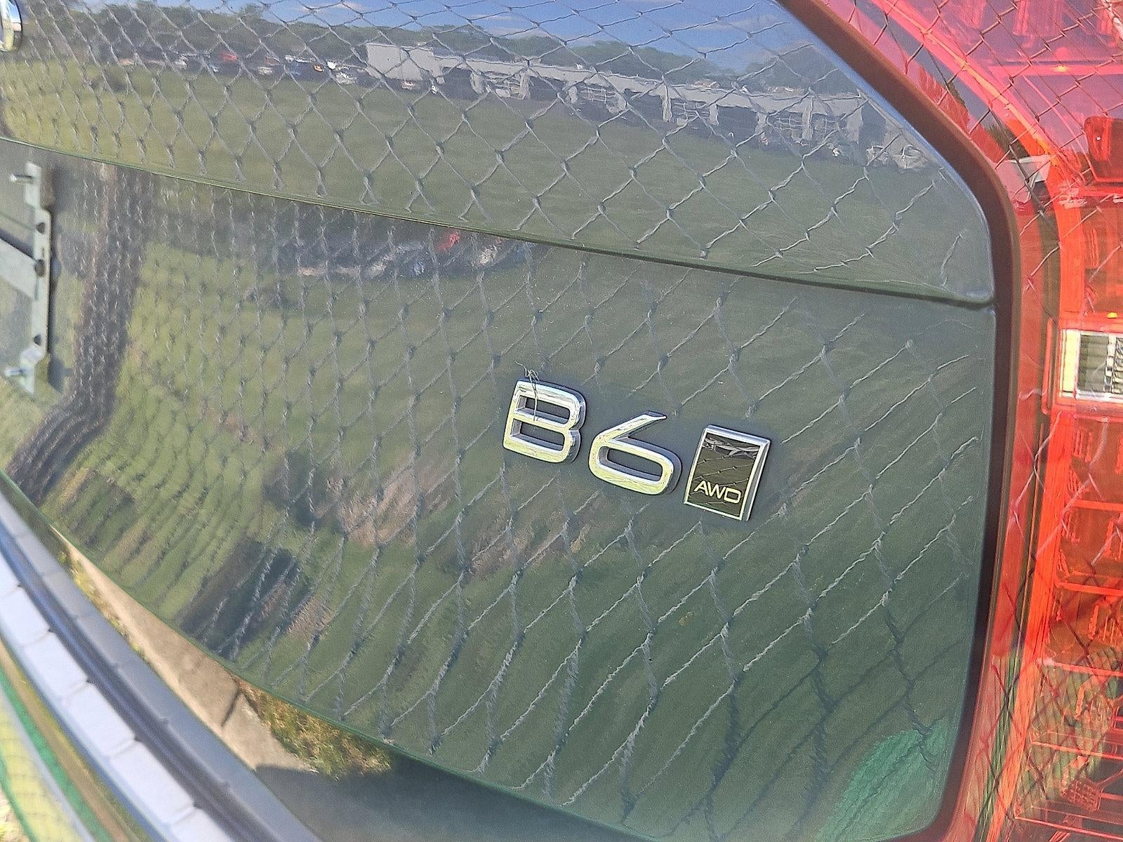 2024 Volvo XC90 B6 AWD Plus Bright Theme 7P
