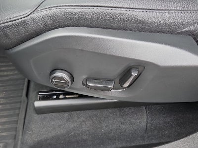2024 Volvo XC90 B6 AWD Plus Bright Theme 7P