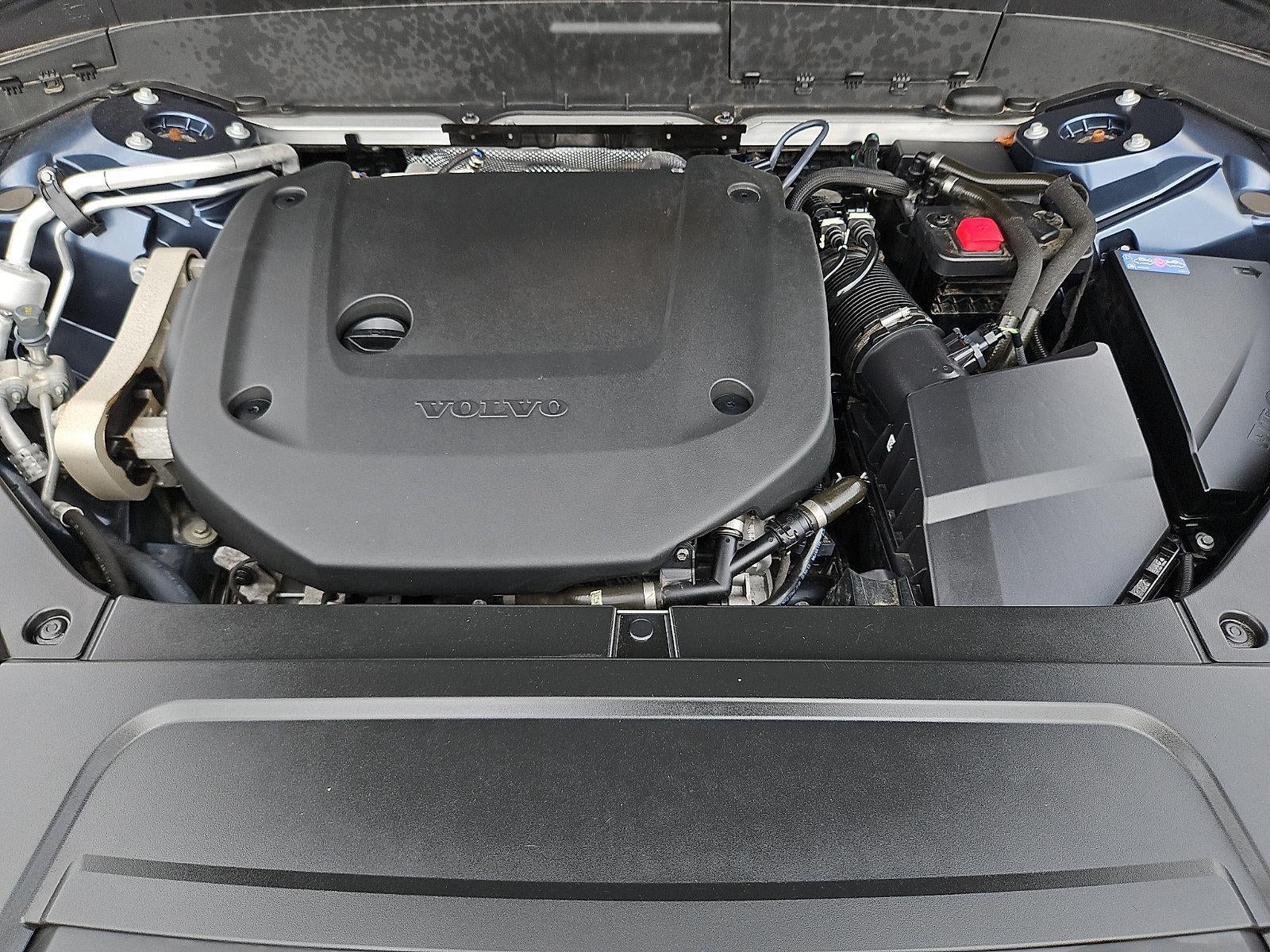 2024 Volvo XC90 B6 AWD Plus Bright Theme 7P