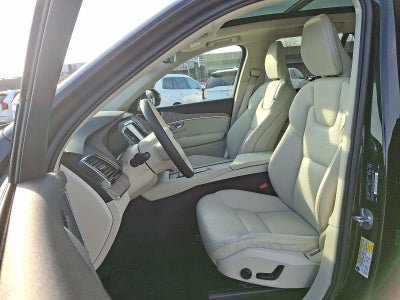 2024 Volvo XC90 B6 AWD Plus Bright Theme 7P